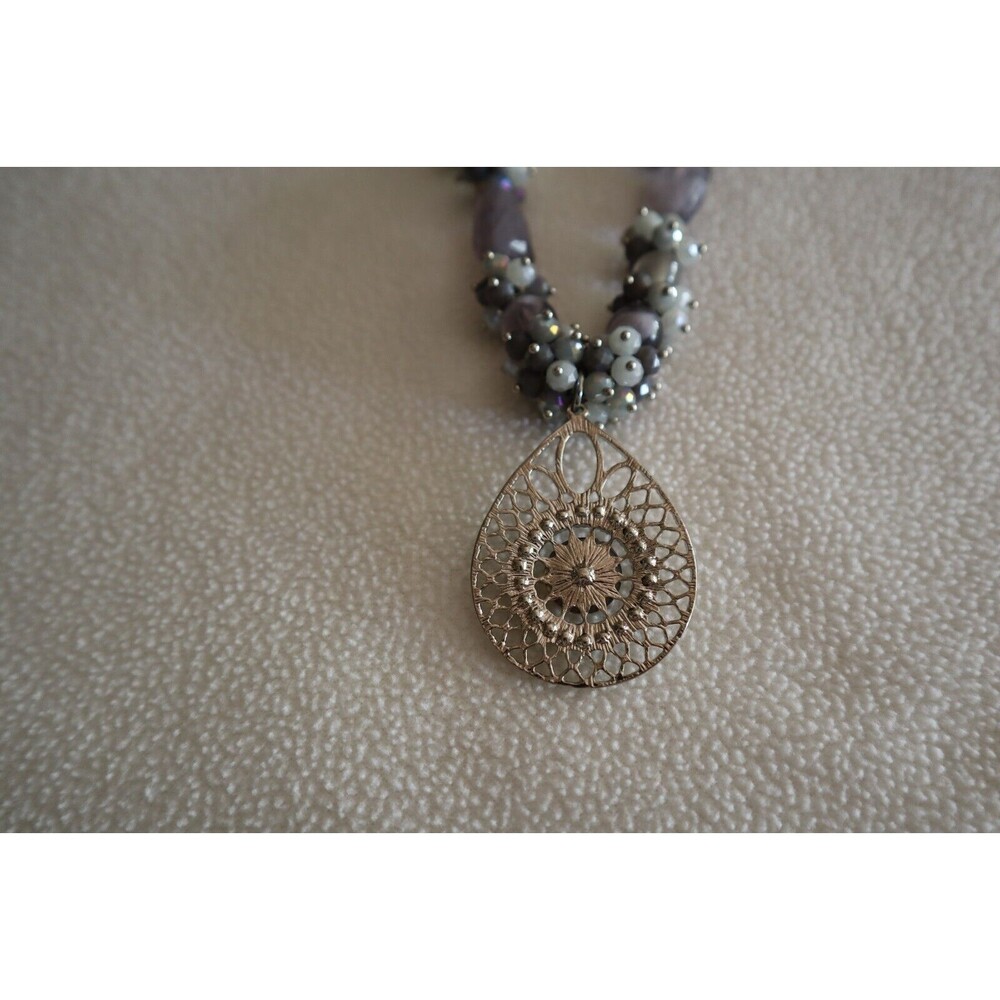 Necklace Gray Purple Faceted Beads Cluster Silver Tone Filigree Pendant 19" Boho - Picture 9 of 10